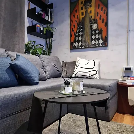 Center Urban Apartment Tirana