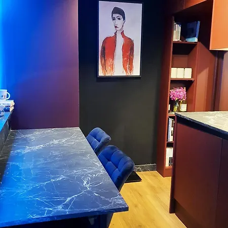 Center Urban Lägenhet Tirana