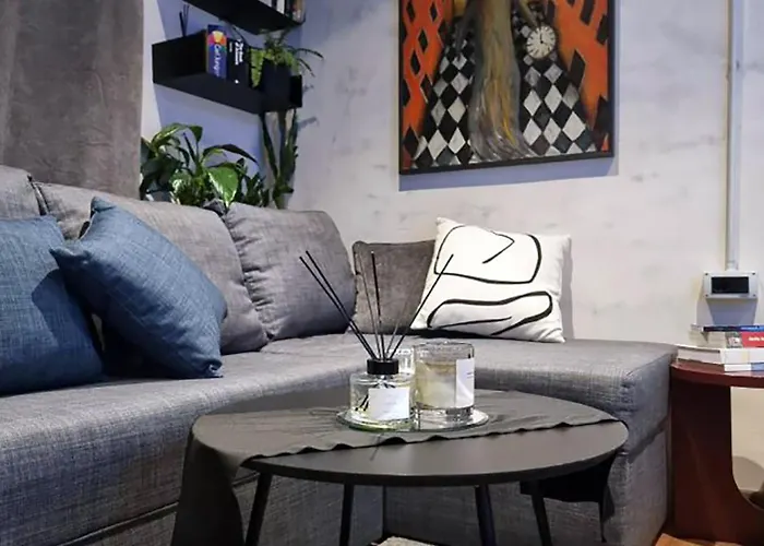 Center Urban Apartament Tirana